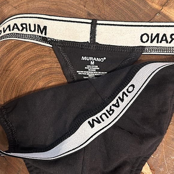 Murano - Picture 3 of 5